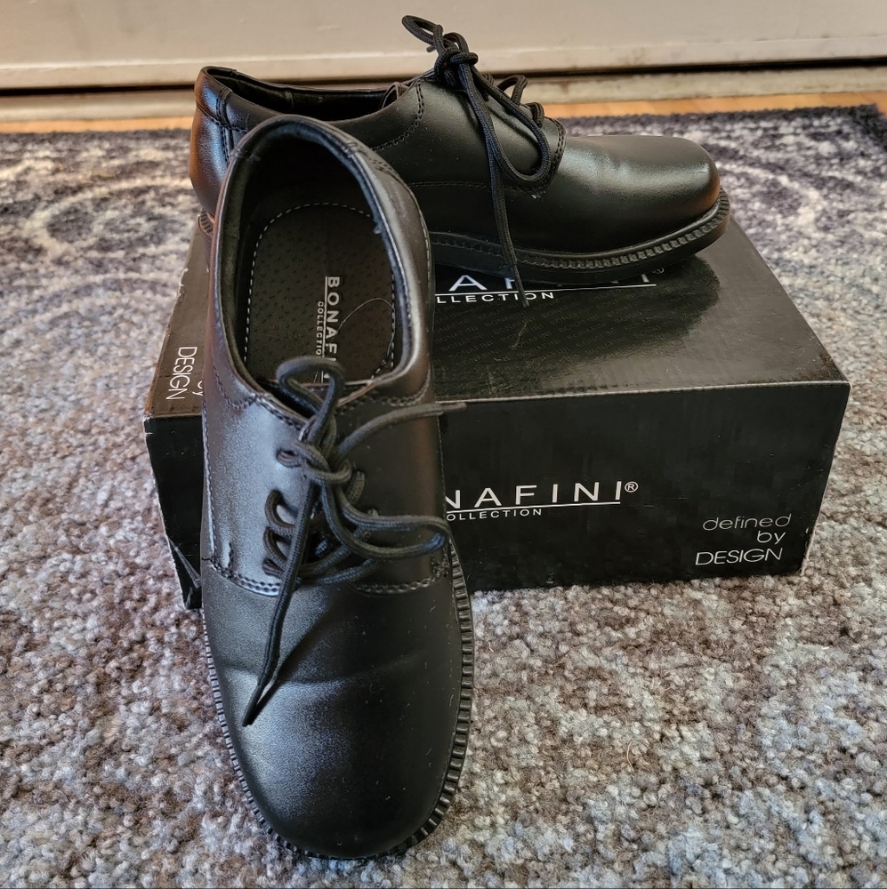 🌺Bonafini Kids Black Dress Shoes Sz. 4🌺